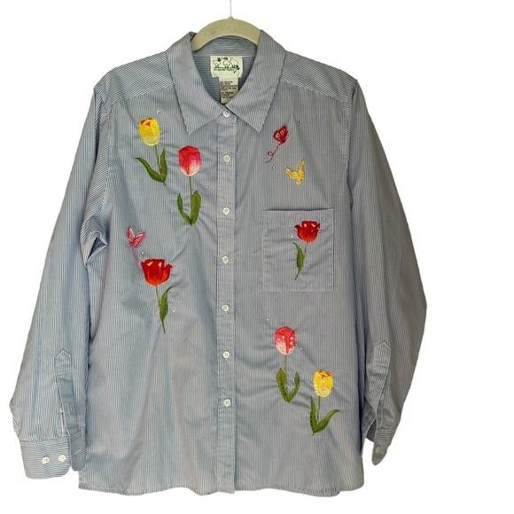 Quacker Factory‎ Women's  Long Sleeve Button Down with Tulip Embroidery Size: M - Picture 1 of 7